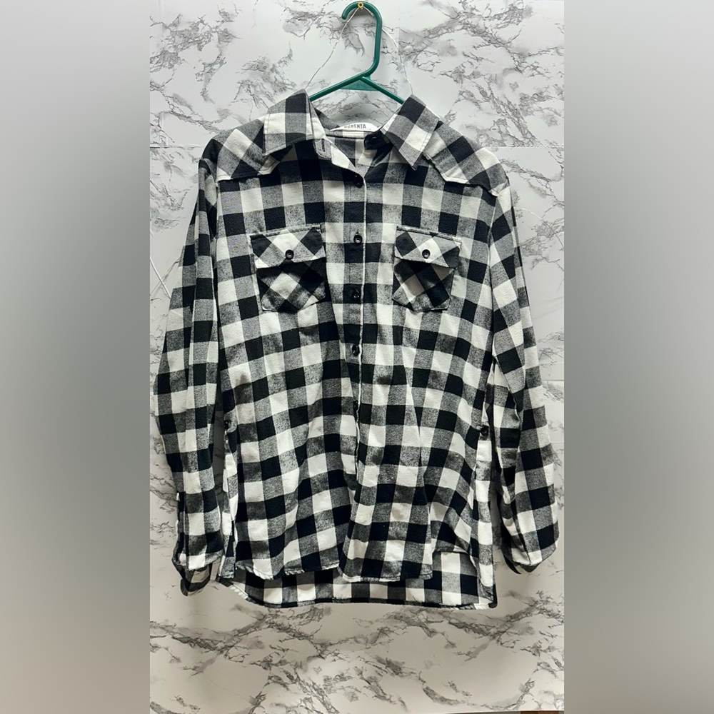 Ochenta Black and White Plaid Shirt
